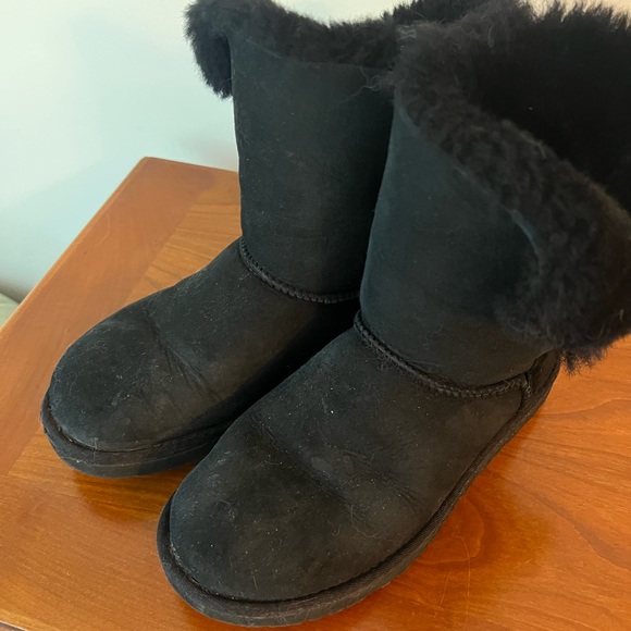 SOLD UGG Shearling Bailey Button Bling Black Boots LIMITED EDITION US 7 - Picture 5 of 6